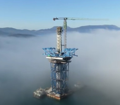Pelješki most izranja iz magle: Hrvatske ceste objavile novu snimku iz zraka